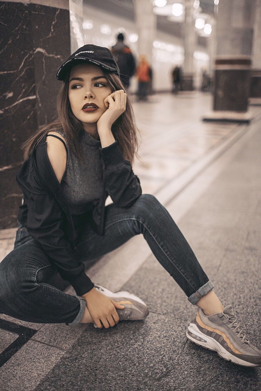 Sassy girls in Medellín