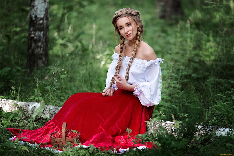 Sexy photo Slavic women in Medellín